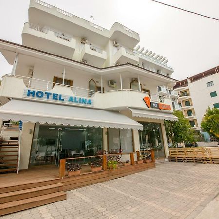 סרנדה Hotel Alina מראה חיצוני תמונה